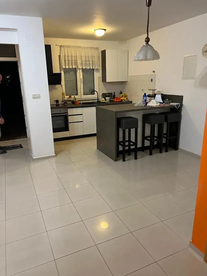 كوسترينا Apartment Bajcic كرواتيا