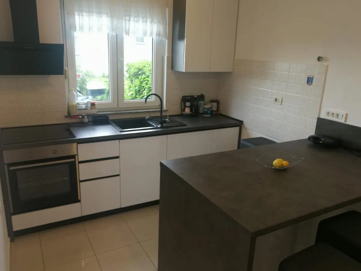 كوسترينا Apartment Bajcic